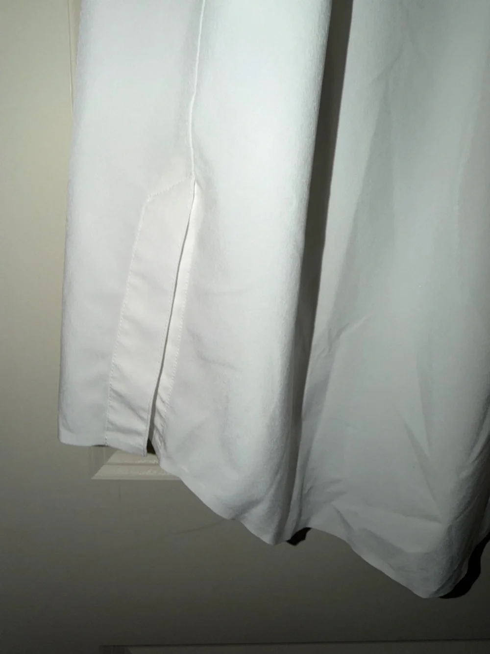 Athleta Women's White Long-Sleeve Button-Front Shirt XL - Picture 11 of 12